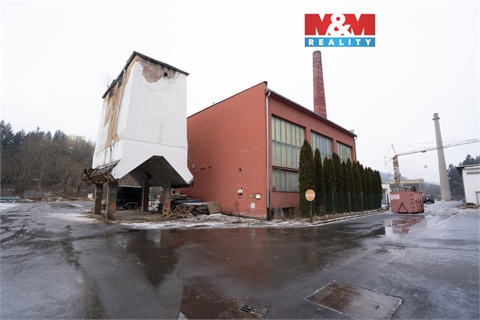 Prodej výrobního objektu, 1 511 m² 0