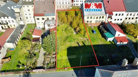 Prodej stavebního pozemku, 1 121 m² 0
