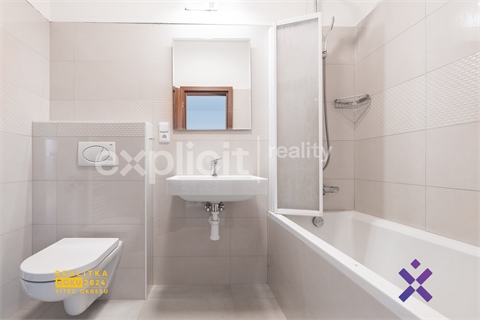 Prodej rodinného domu, 205 m² - 8