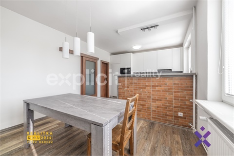 Prodej rodinného domu, 205 m² - 4