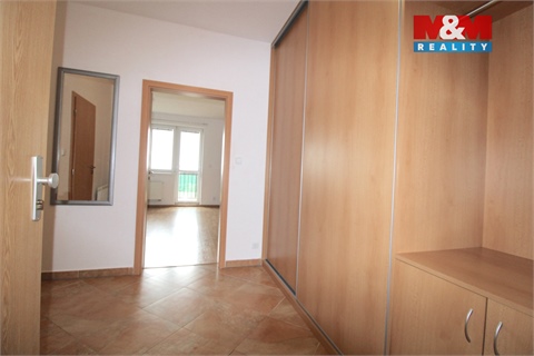 Pronájem bytu 1kk, 38 m² 2