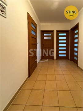 Pronájem rodinného domu, 217 m² 10