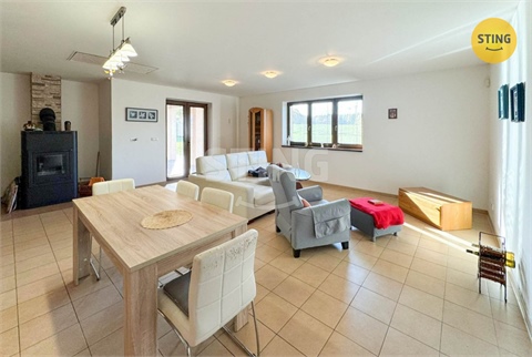 Pronájem rodinného domu, 217 m² 6