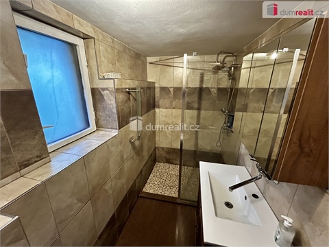 Prodej rodinného domu, 143 m² - 6