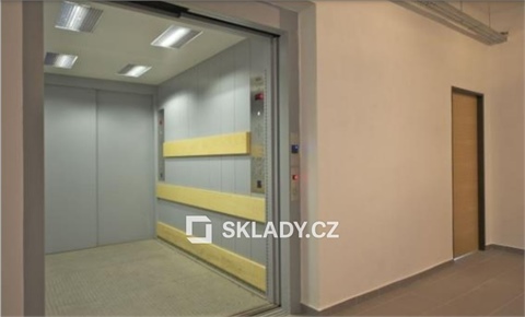 Pronájem skladu / haly, 110 m² - 0