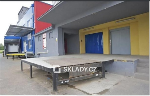 Pronájem skladu / haly, 110 m² 2