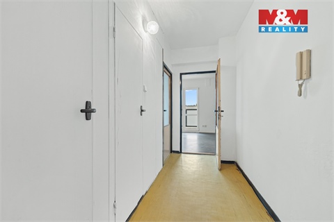 Prodej bytu 2+1, 45 m² 6