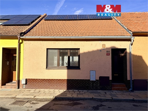 Prodej rodinného domu, 93 m² 0