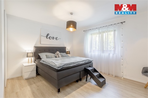 Prodej rodinného domu, 150 m² - 8