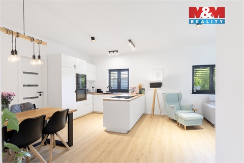 Prodej rodinného domu, 150 m² - 2