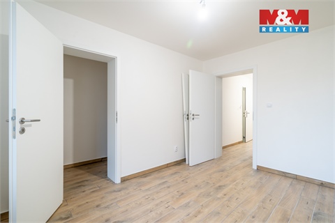 Prodej bytu 2+1, 52 m² 14