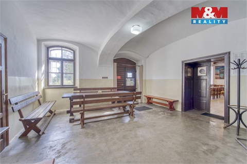 Prodej obchodních prostor, 633 m² 10