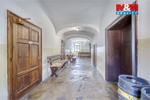 Prodej obchodních prostor, 633 m² - 8