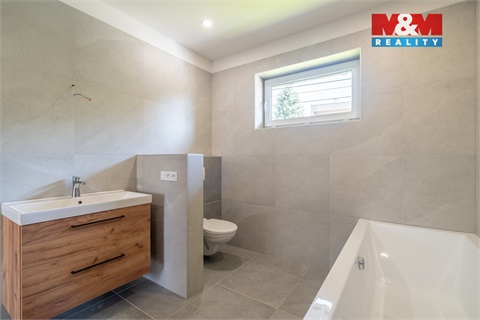 Prodej rodinného domu, 120 m² 6