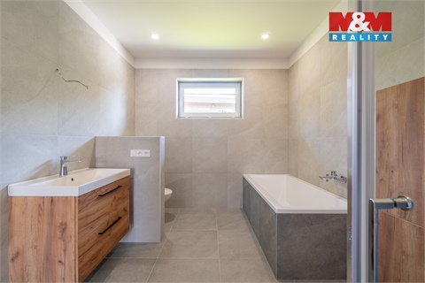 Prodej rodinného domu, 120 m² 4