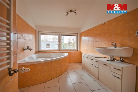 Prodej rodinného domu, 100 m² - 14