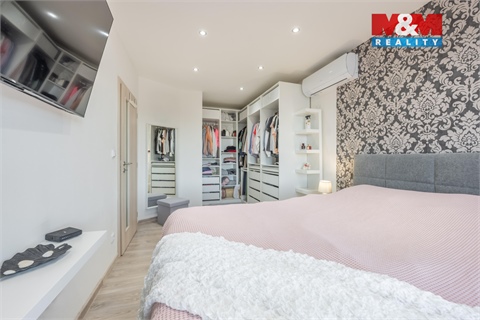 Prodej rodinného domu, 98 m² - 8