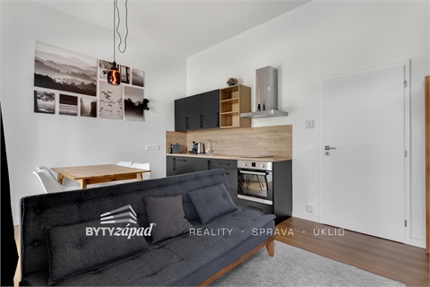 Prodej bytu 1kk, 34 m² 2