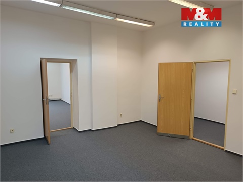 Pronájem kanceláře, 110 m² 8