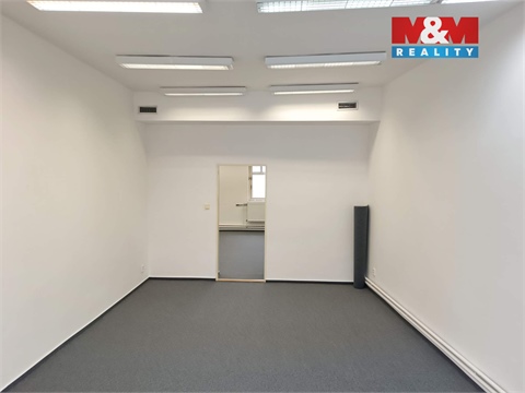 Pronájem kanceláře, 110 m² 2