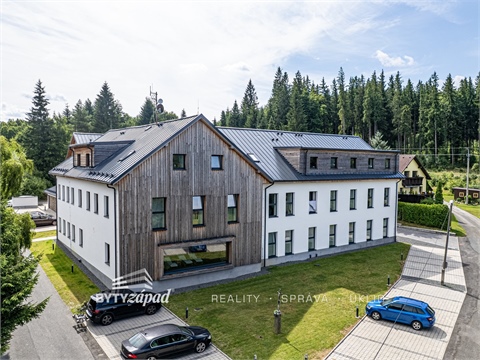 Prodej bytu 1kk, 31 m² 24