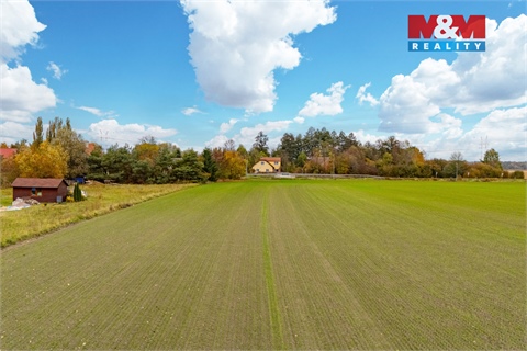 Prodej stavebního pozemku, 9 877 m² 8