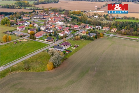 Prodej stavebního pozemku, 9 877 m² - 0