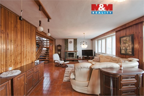 Prodej rodinného domu, 221 m² 0