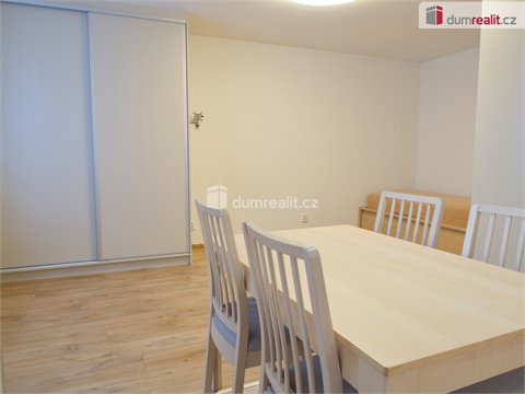 Pronájem bytu 1+1, 30 m² - 6