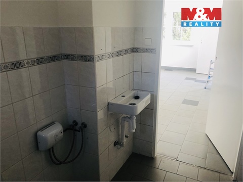 Pronájem kanceláře, 144 m² - 12