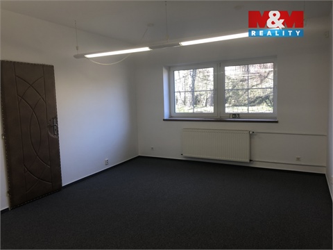 Pronájem kanceláře, 144 m² 2