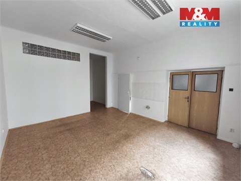 Pronájem kanceláře, 81 m² 2