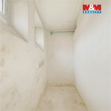 Prodej bytu 3+1, 72 m² - 24