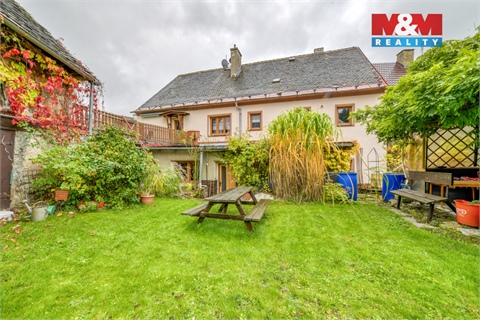 Prodej rodinného domu, 568 m² - 0