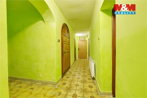 Prodej rodinného domu, 568 m² 10