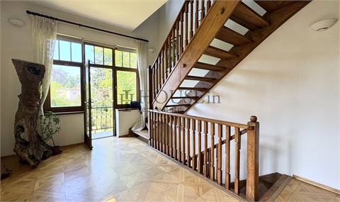 Pronájem rodinného domu, 239 m² 10