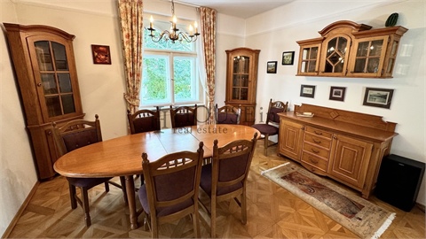 Pronájem rodinného domu, 239 m² - 0