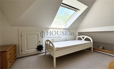 Pronájem rodinného domu, 239 m² 14