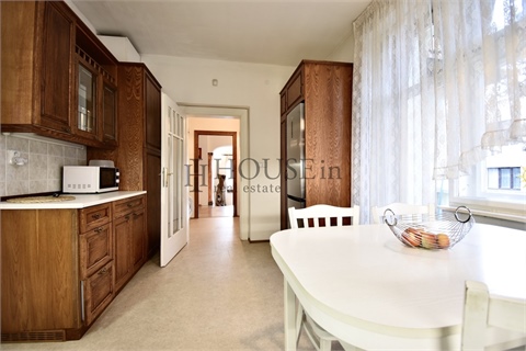 Pronájem rodinného domu, 239 m² 10