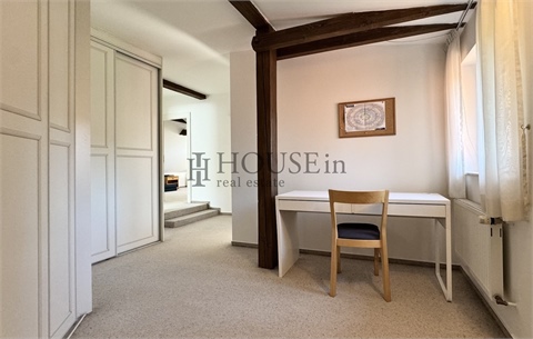 Pronájem rodinného domu, 239 m² - 14