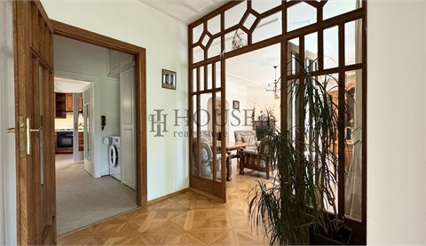 Pronájem rodinného domu, 239 m² - 8