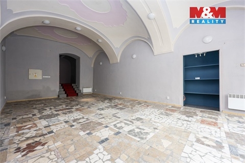 Prodej komerčního objektu, 1 160 m² 26