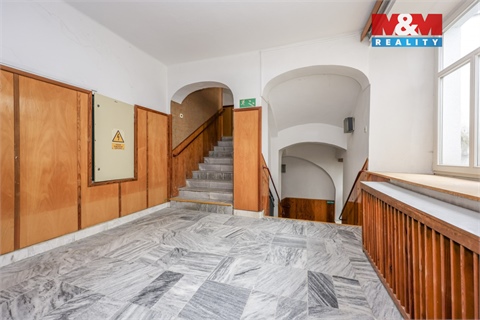 Prodej komerčního objektu, 1 160 m² - 16