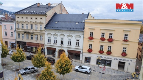 Prodej komerčního objektu, 1 160 m² - 8