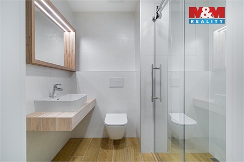 Pronájem bytu 1kk, 33 m² 2