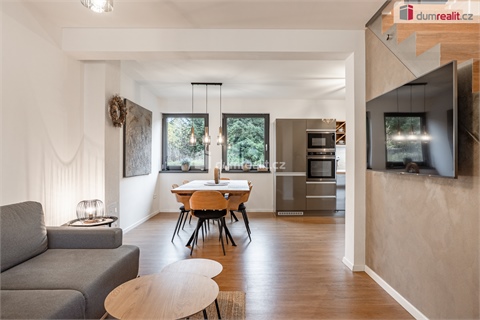 Prodej rodinného domu, 184 m² - 4