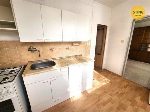 Pronájem bytu 1+1, 39 m² 12