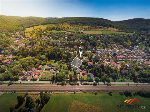 Prodej stavebního pozemku, 1 880 m² - 4