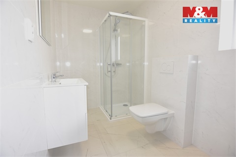 Pronájem bytu 4kk, 90 m² - 14