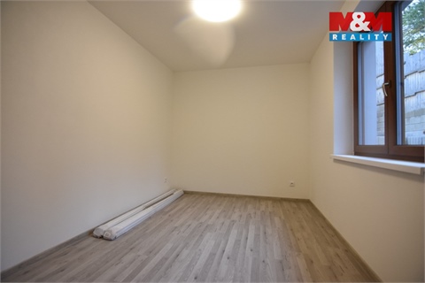 Pronájem bytu 4kk, 90 m² - 2